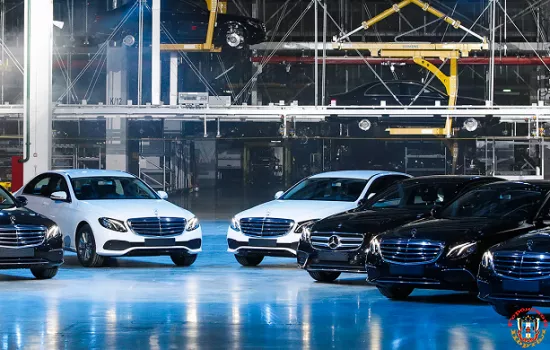 Стало известно, когда начнут работу российские заводы Mercedes-Benz и Volkswagen