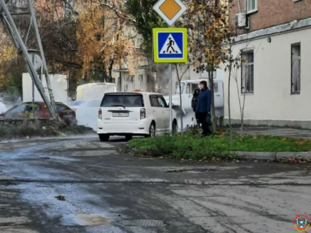 В Ростове затопило кипятком переулок Забайкальский