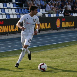 Лучший молодой футболист группы "Юг" Николай Гиоргобиани решил уйти из "Чайки"