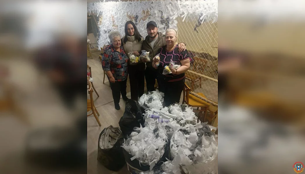 С заботой о защитниках: таганрогские волонтеры освоили выпуск противотепловизорных пончо