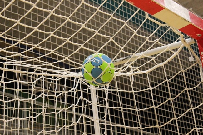 В Ростове пройдет первенство России по гандболу среди девушек до 16 лет