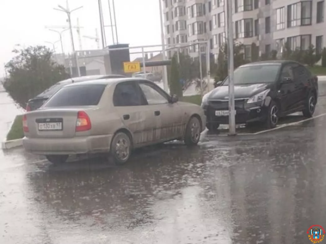Водителей предупреждали об опасности на дорогах Ростовской области из-за непогоды