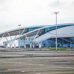 Летайте интернетом «МегаФона»: в аэропорту «Платов» заработала связь