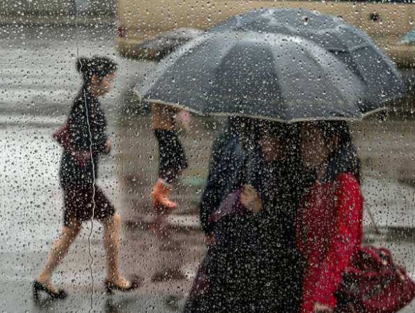 Дождливым и пасмурным выдастся первый день рабочей недели для жителей Ростова