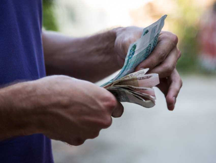 Пустить «мимо кассы» 16 миллионов рублей пытался предприниматель из Ростовской области Пустить «мимо кассы» 16 миллионов рублей пытался предприниматель из Ростовской области